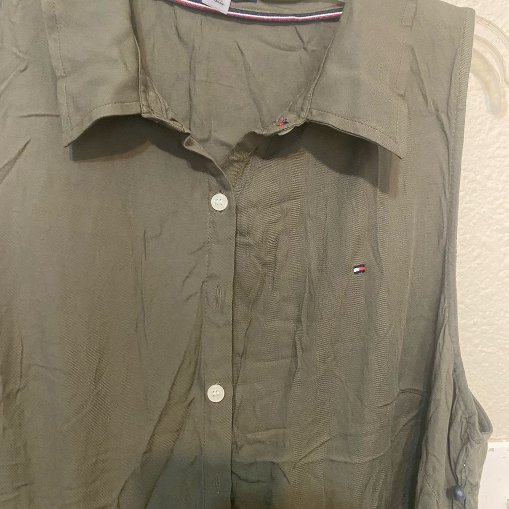 Tommy Hilfiger Olive Green Garment - Picture 2 of 4